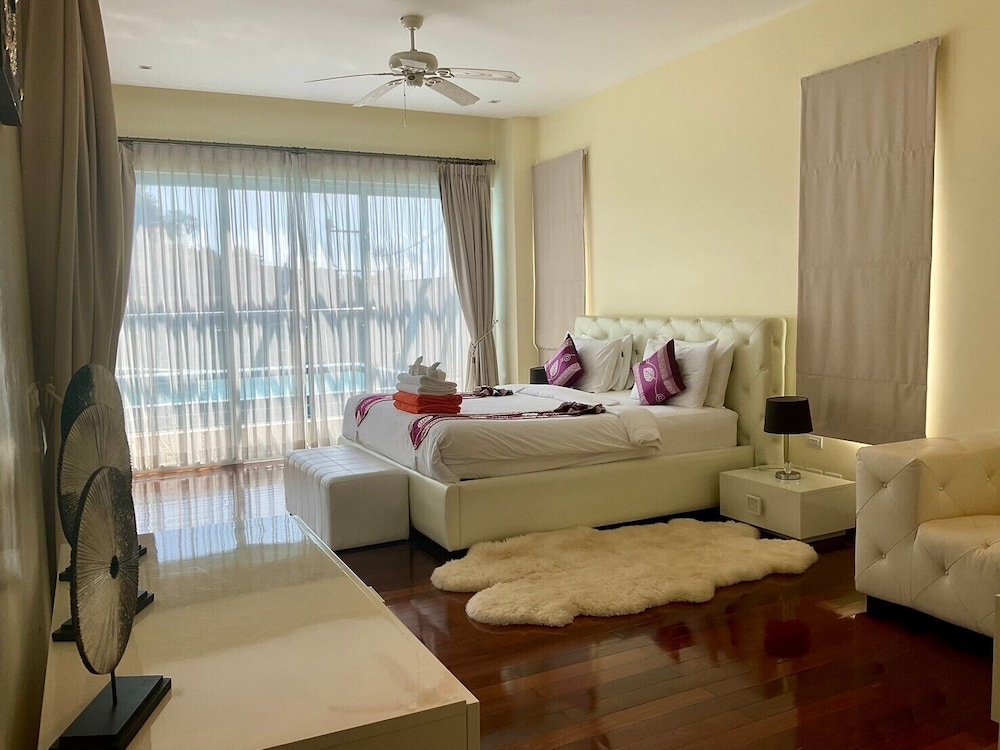 Kamala Falls Penthouse 3 BR Private Pool