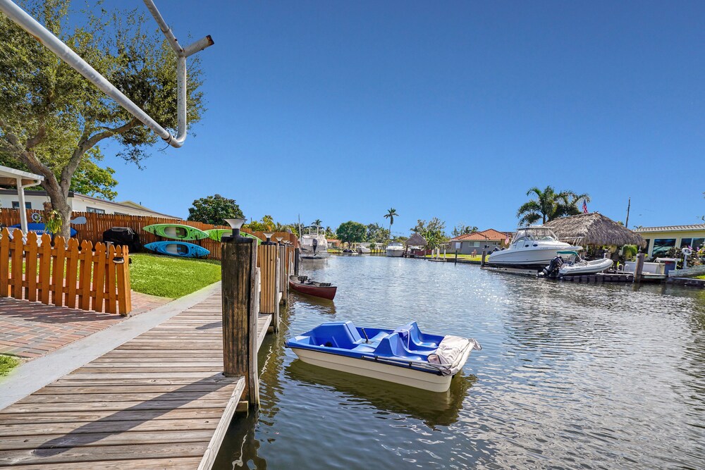Sunny Waterside A in Dania Beach