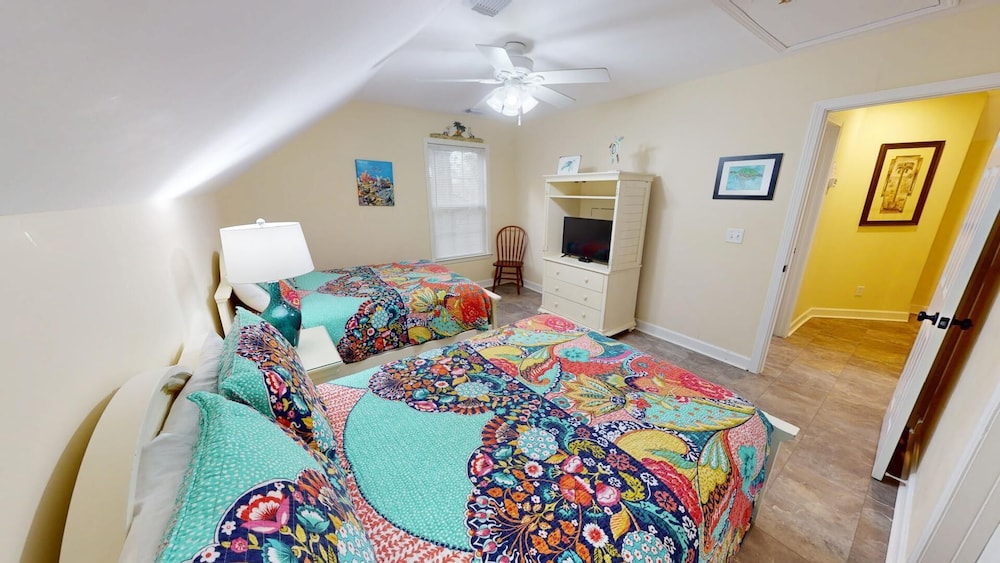 Tranquility House by Tybee Vacation Rentals