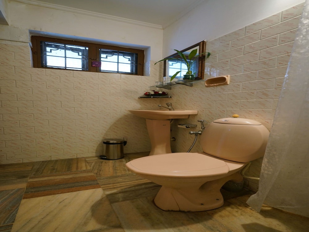 Oyo 18323 Home Splendid Stay Fort Kochi Beach
