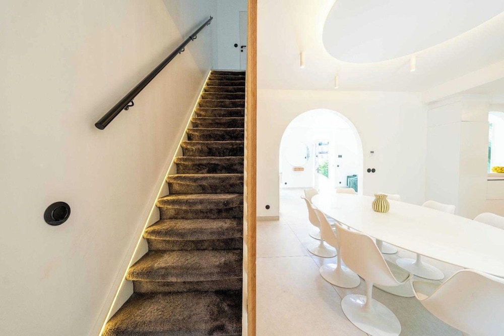 Superb Villa With Swimming Pool & Wellness Area