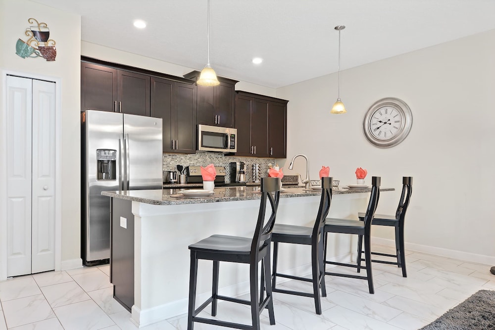 Wonderful 4Bd With Pool at Storey Lake Resort 4819