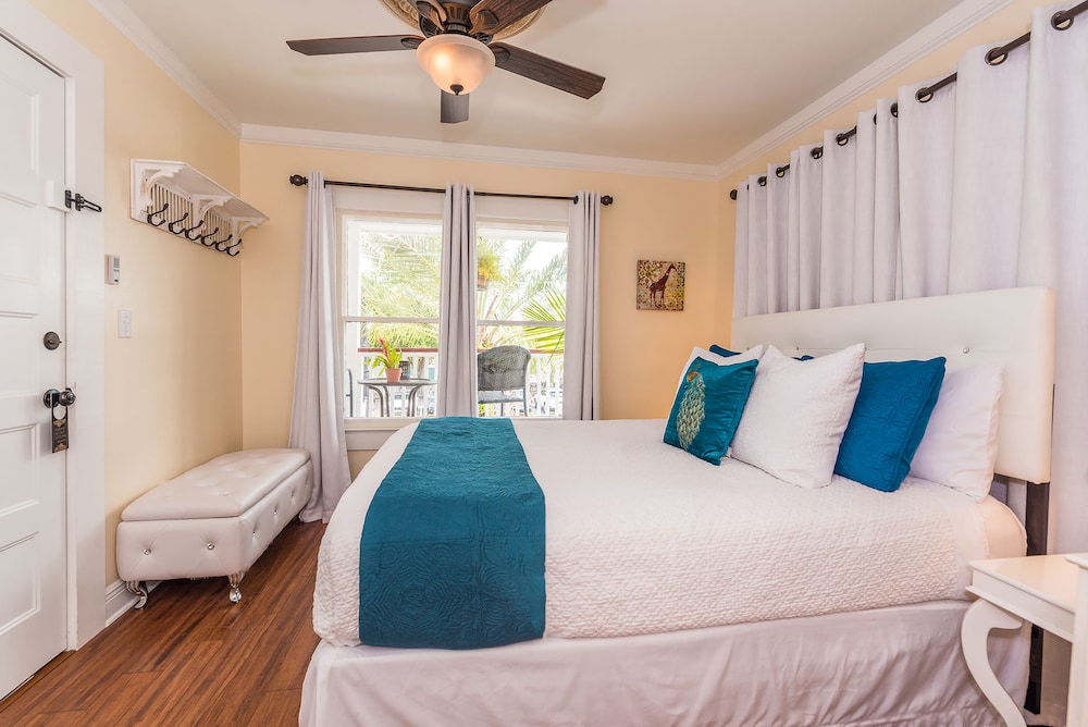 44 Spanish Street Inn - Adults Only