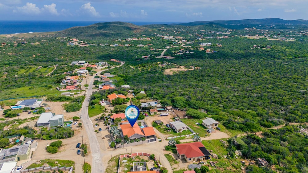 Central 4br3ba Villa w Ocean Views Private Pool