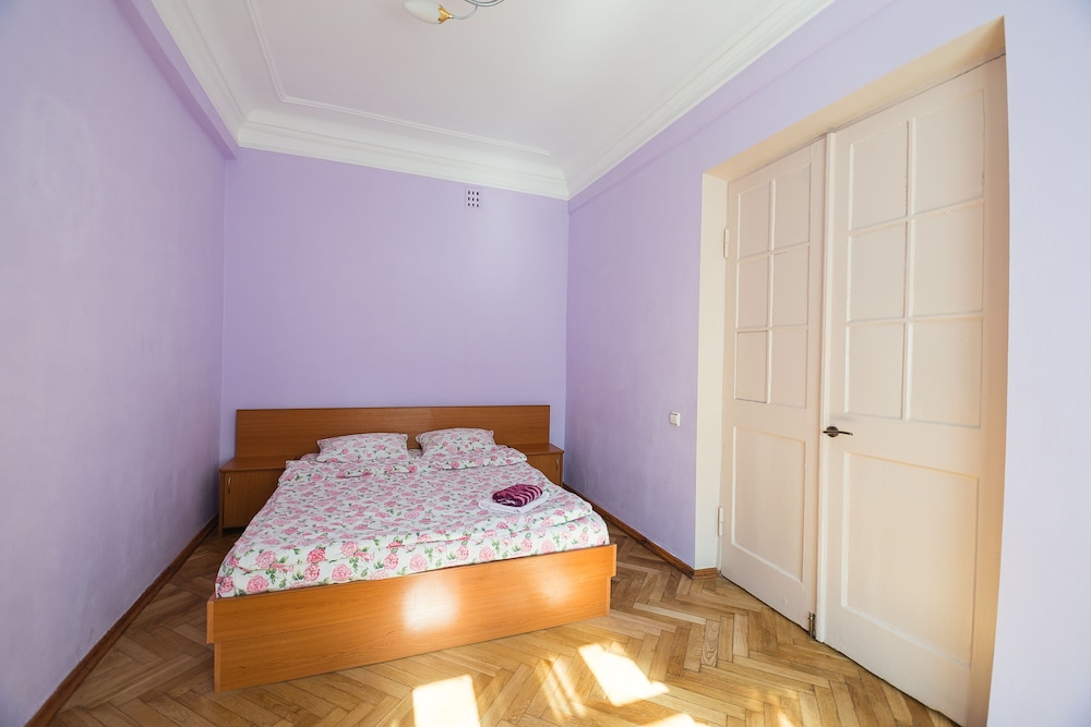 Kiev Accommodation Hotel Service