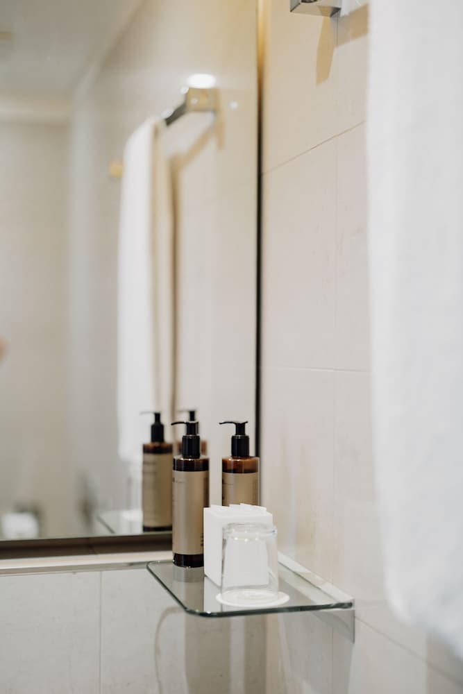 Frankfurt Vacations - The Pure, a Member of Design Hotels - Property Image 10