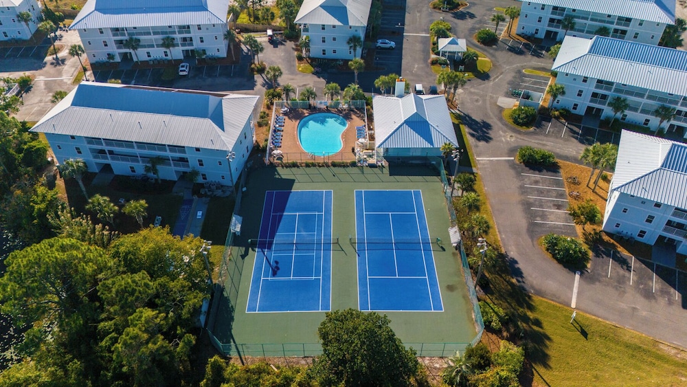 Beachside Villas 811
