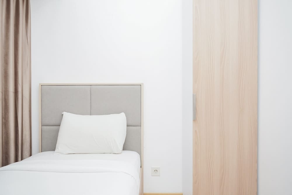 Cozy Living 2BR at M-Town Residence Apartment view 2
