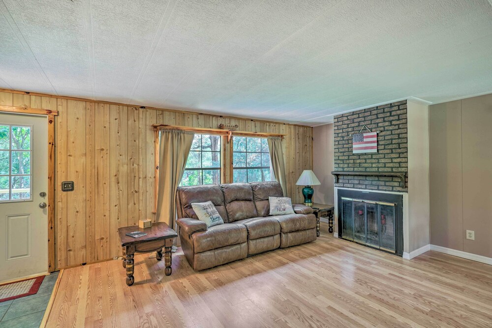 Suwannee Riverfront Home: Grill, Near Springs - Property Image 23