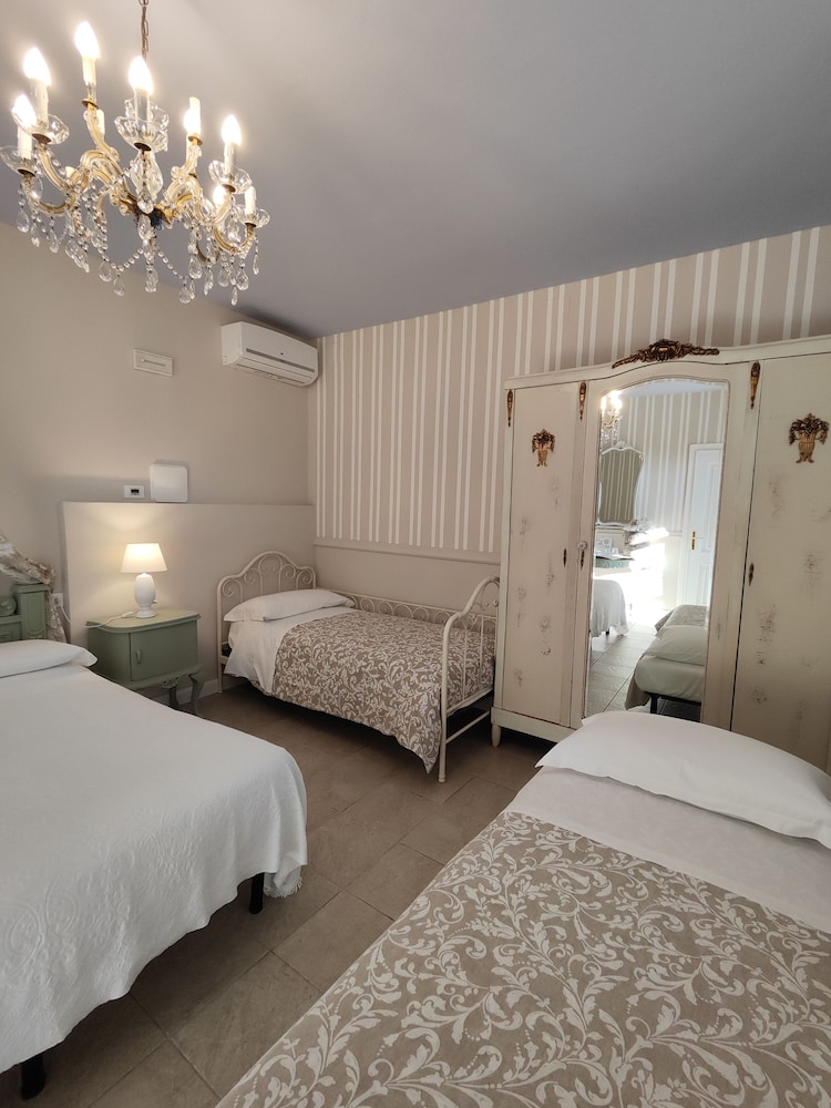 Garda Relais Antica Romelia