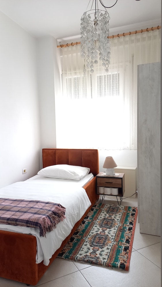 Isabel Rooms & Apartments