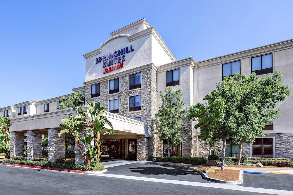 San Diego Vacations - SpringHill Suites by Marriott San Diego-Scripps Poway - Property Image 4