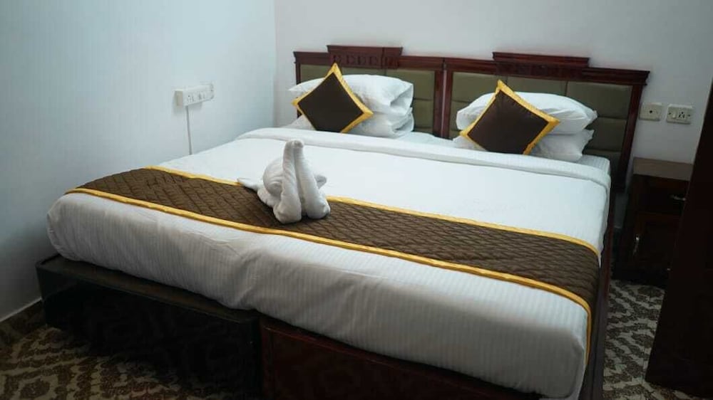 Pournami Inn