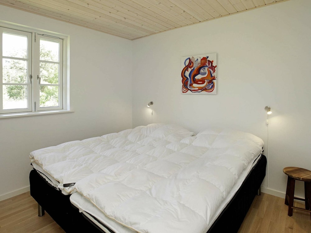 6 Person Holiday Home in Laeso view 3
