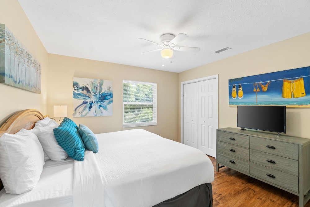 Adorable Beach Cottages in Panama City Beach by Panhandle Getaways
