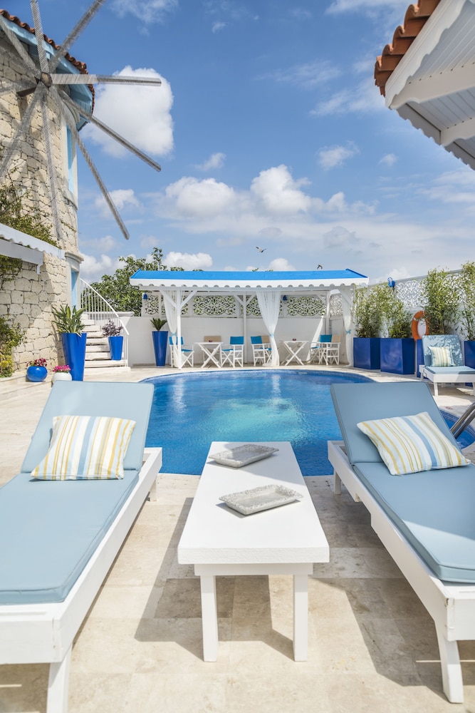 Alacati Degirmen Hotel
