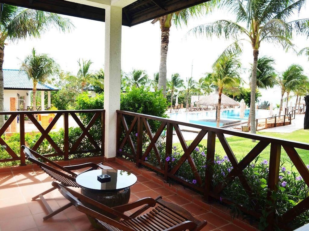 Melon Resort Mũi Né