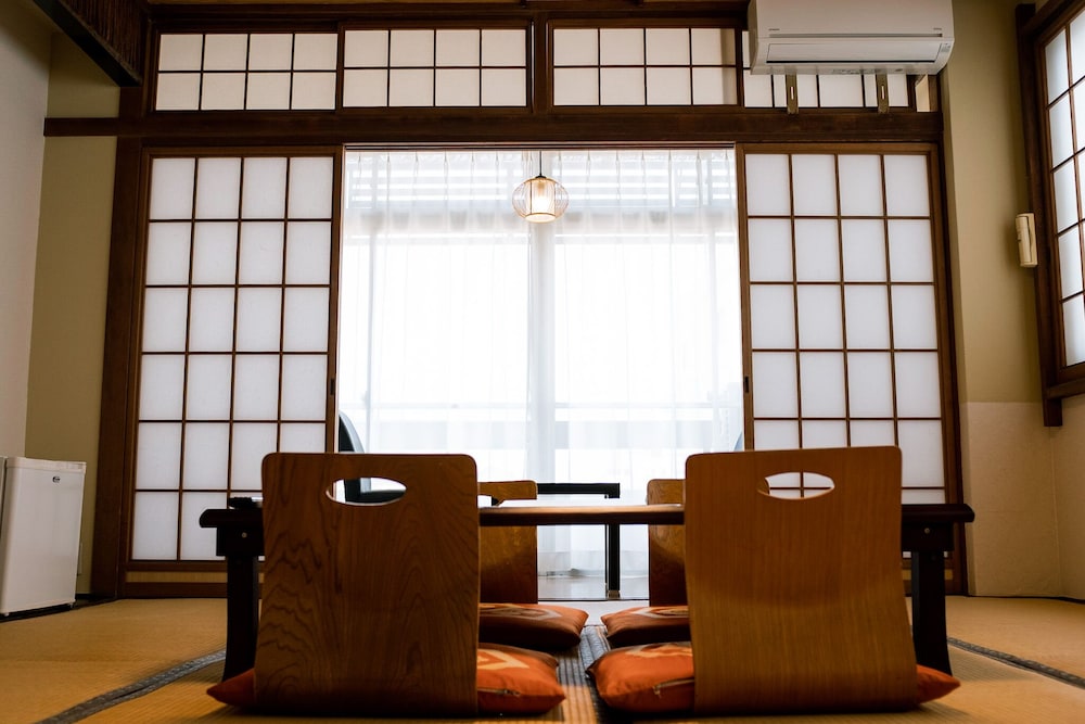 Guest House Sunline Beppu - Hostel