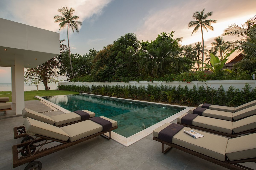 Villa Thansamaay