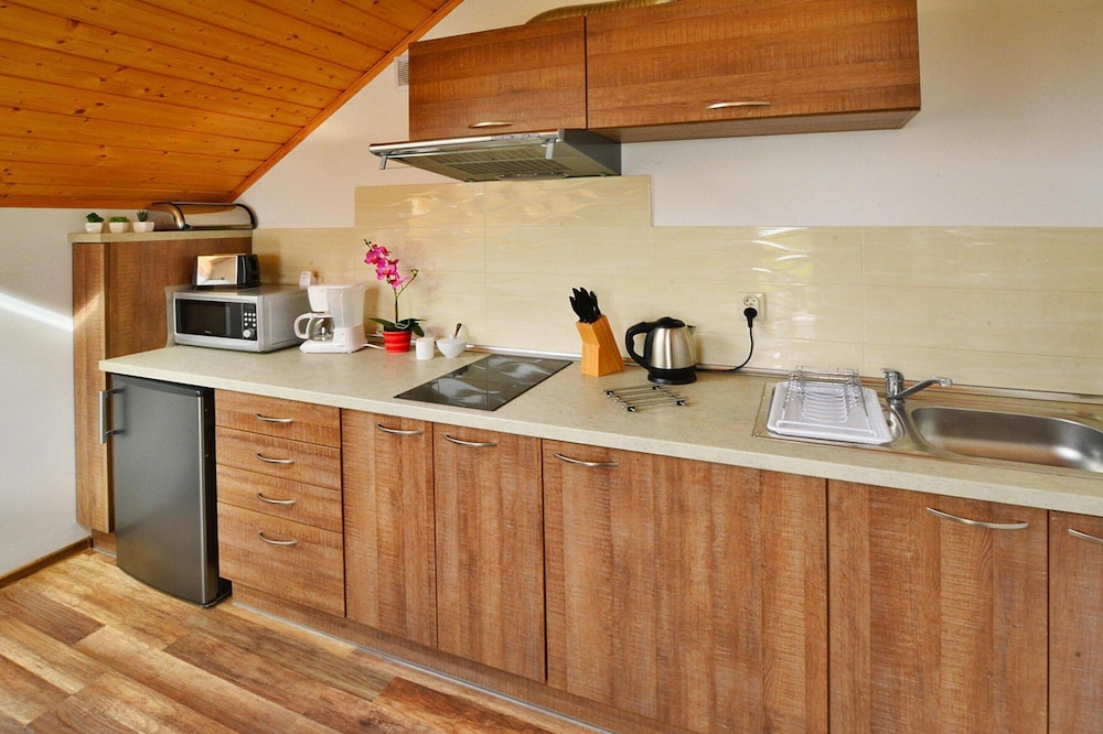 Apartment in Sianozety Near Sandy Beach