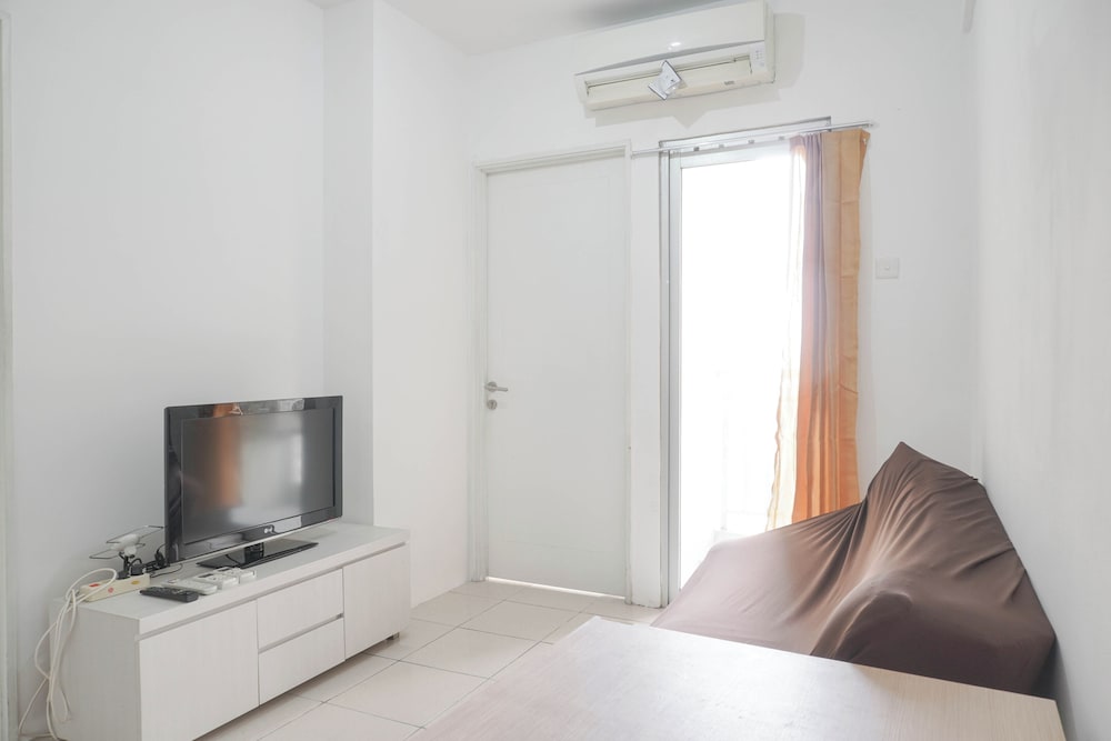Homey And Elegant 2Br At Pakubuwono Terrace Apartment
