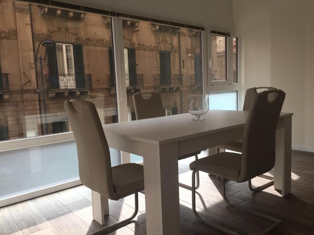 George House Palermo