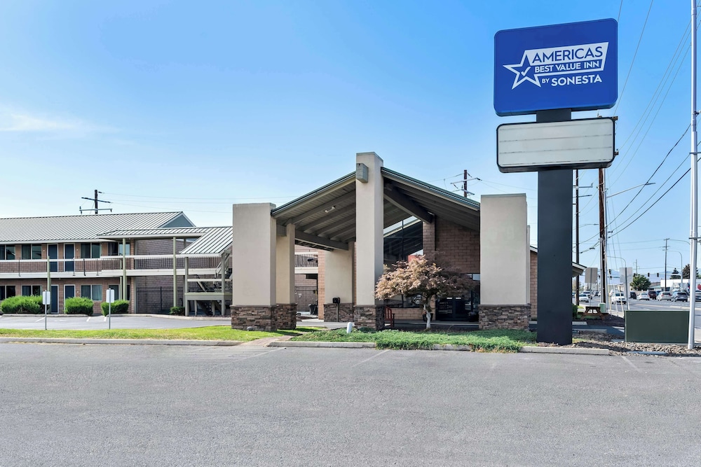 Americas Best Value Inn Yakima view 5