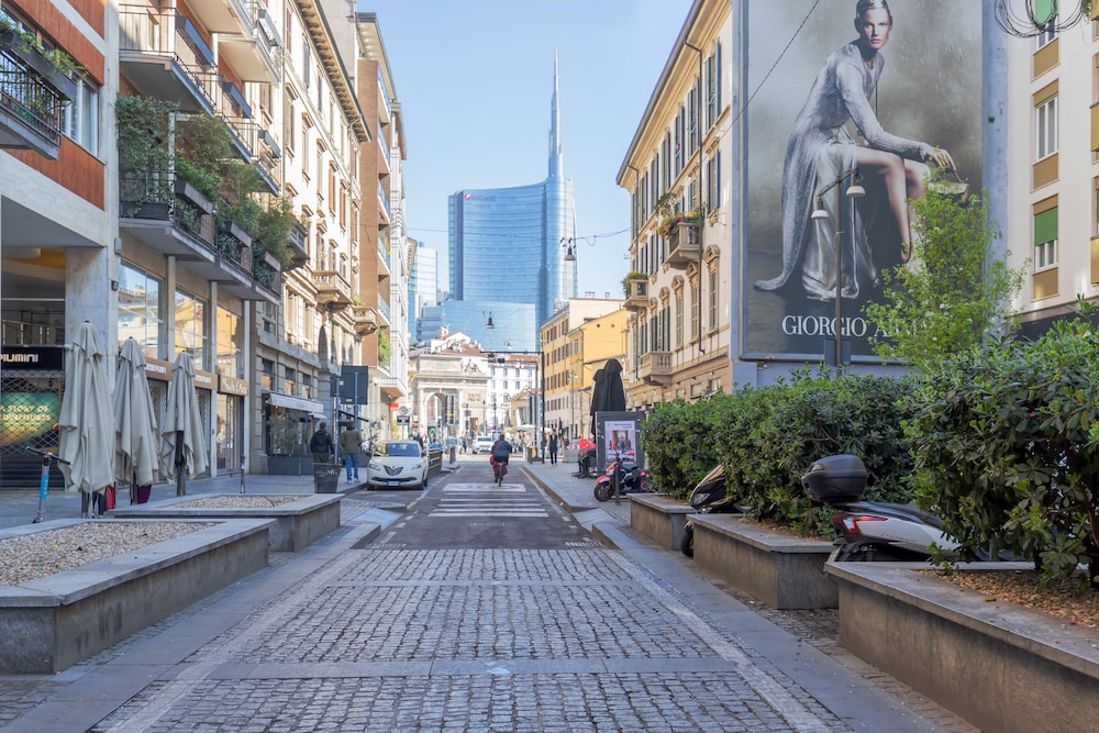 Milan Retreats Brera