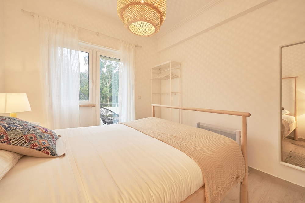 Light Apartment W/ Balcony Apartment by TimeCooler view 3