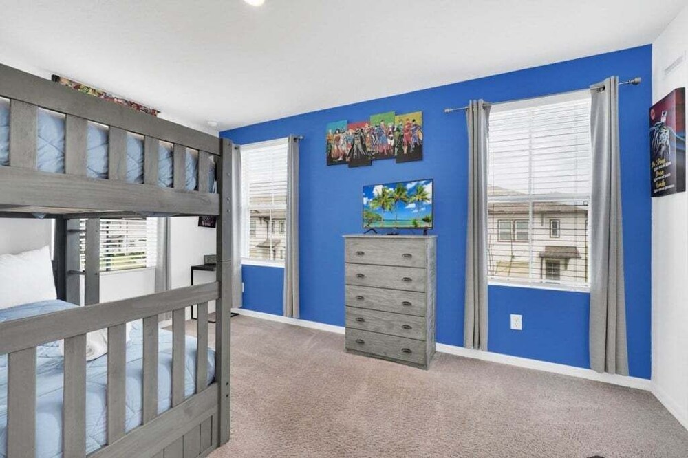 3 Beds 3 Baths Cozy Town Home 3 Bedroom Townhouse