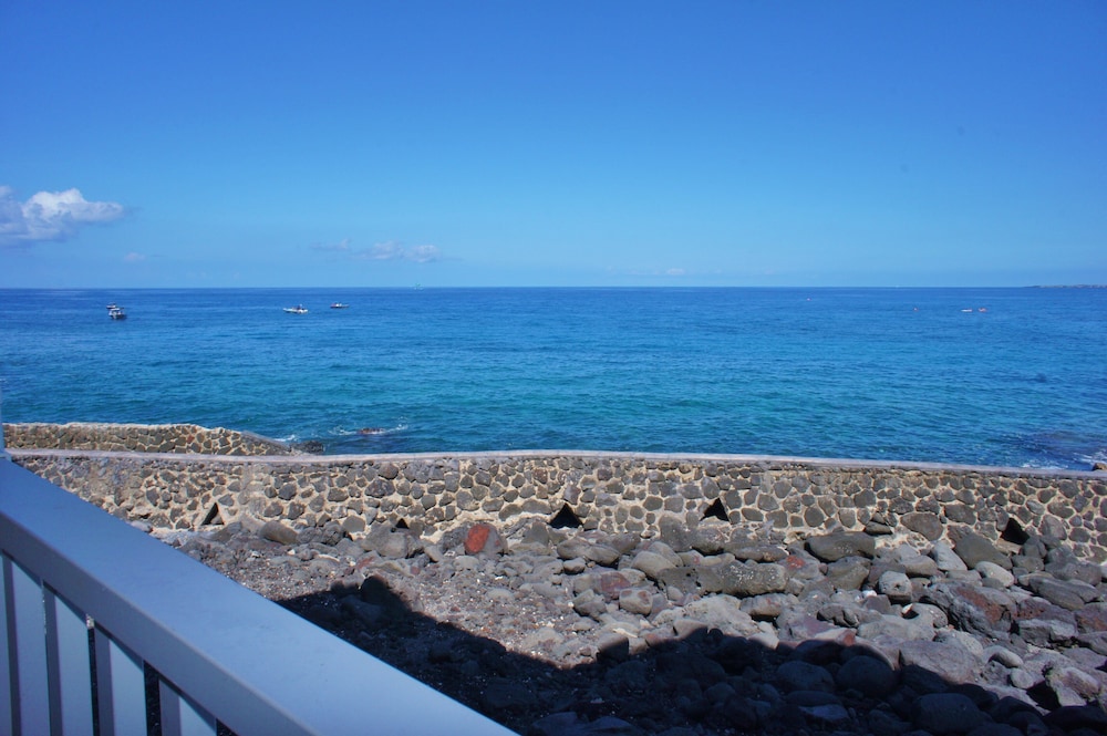Direct Ocean Front In-unit Wifi Concierge Included - Vrkcv
