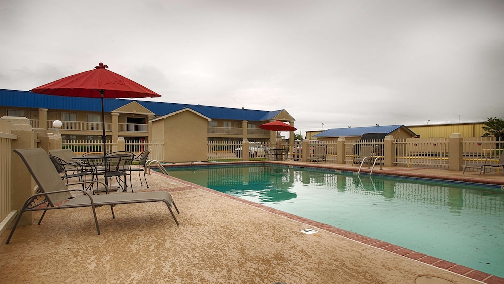McAlester Vacations - Best Western Inn Of McAlester - Property Image 6