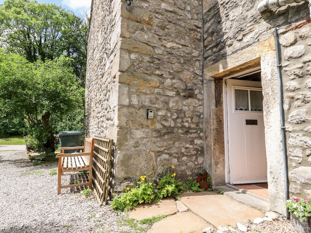 Tennant Cottage