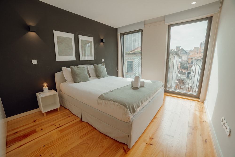 Gaia Premium D Apartment by Vacationy