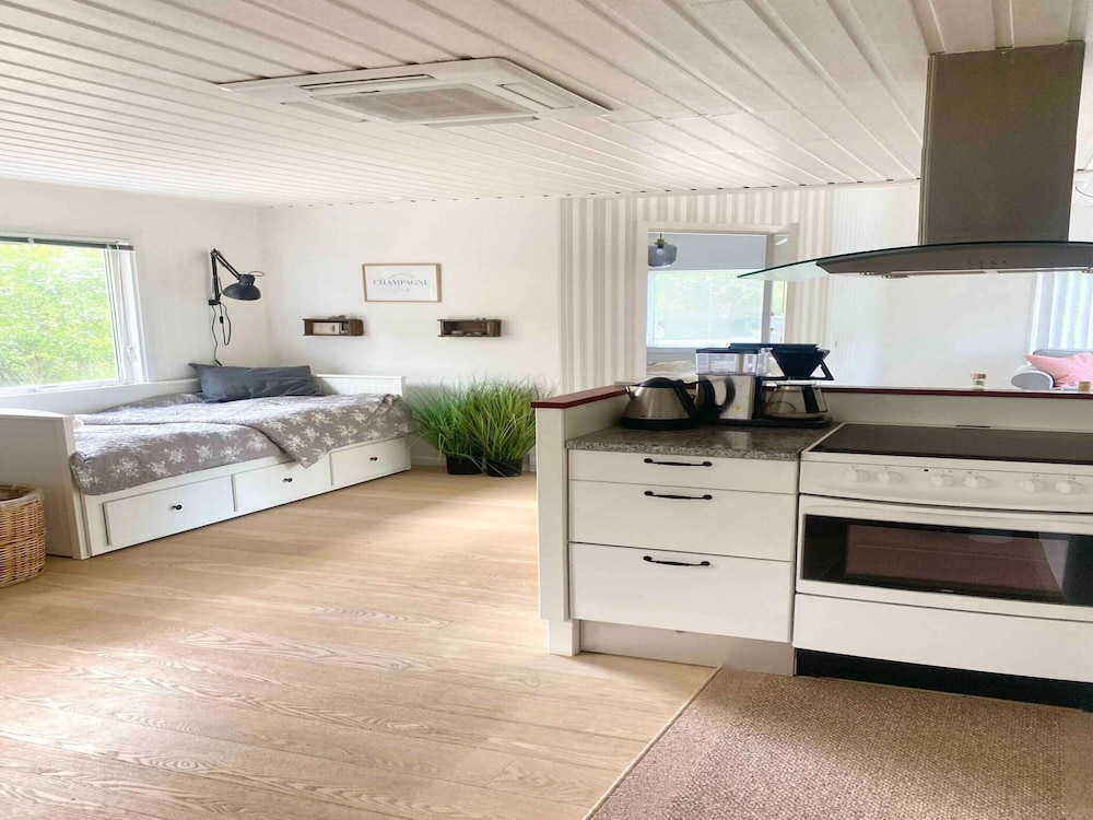 5 Star Holiday Home in Rodby