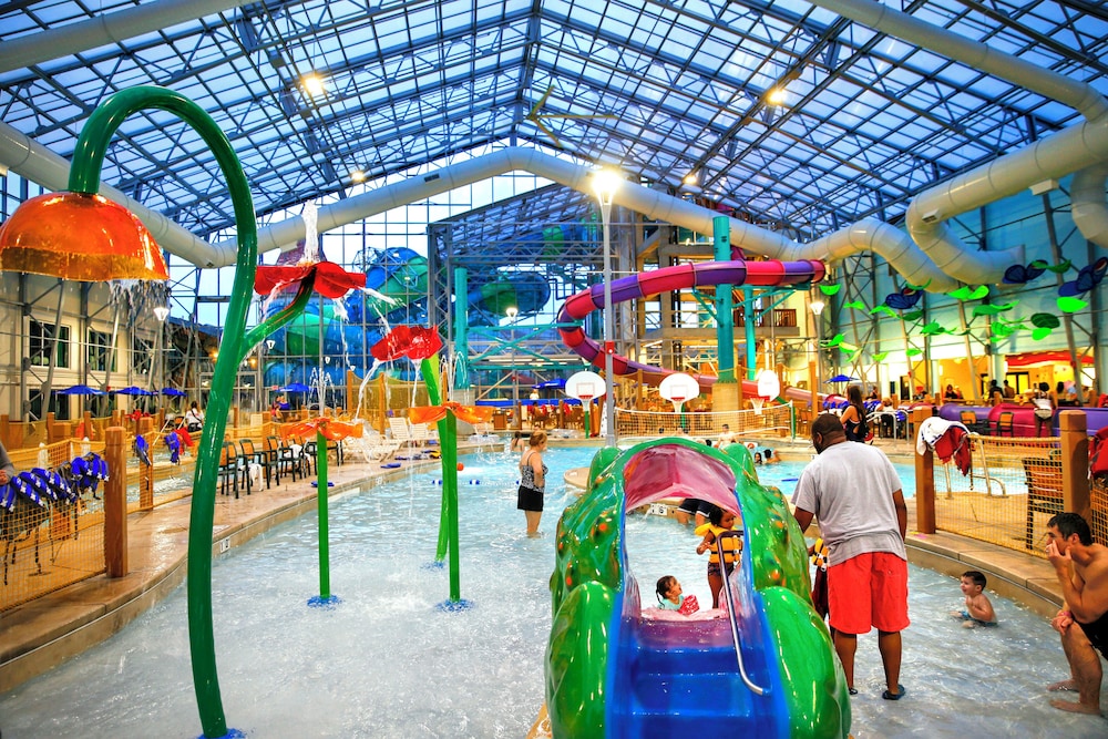 Zehnders Splash Village