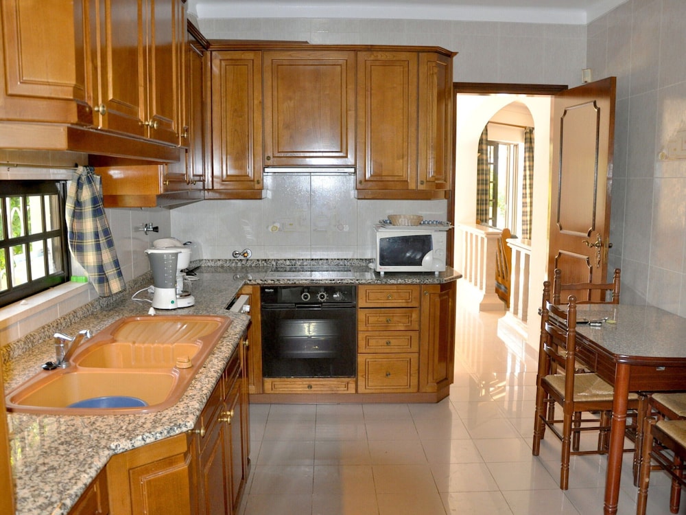 Villa in Vilamoura With Private Pool view 2