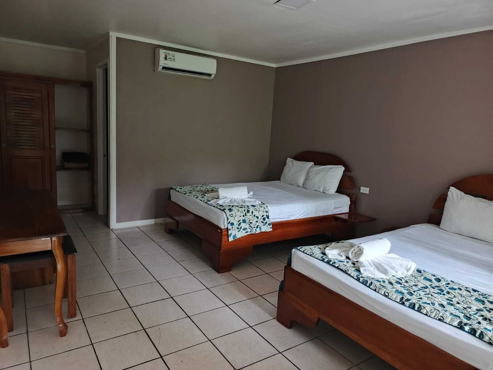 Arenal Hostel Resort