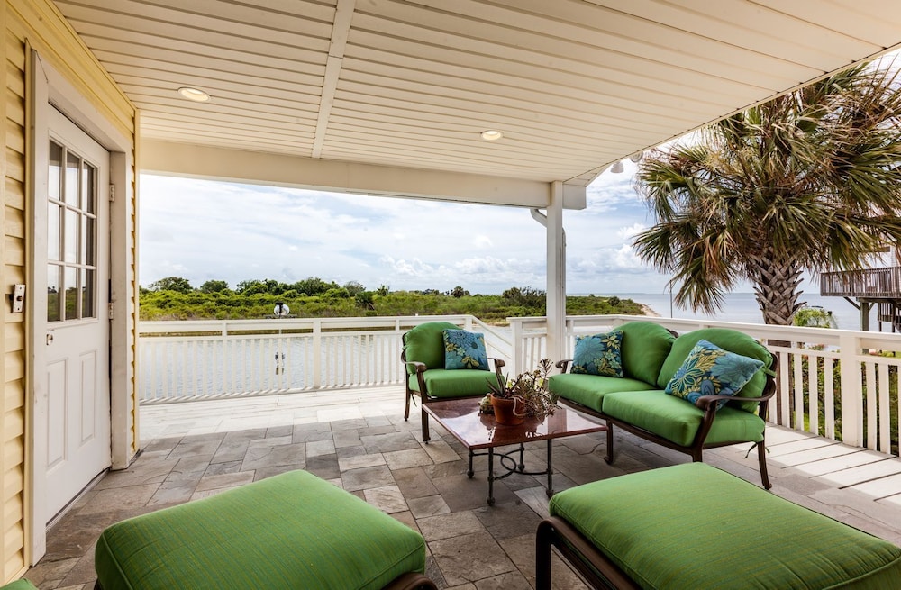 Luna Mar by Ryson Vacation Rentals
