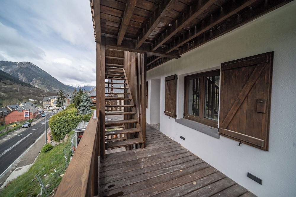Aran Hostel