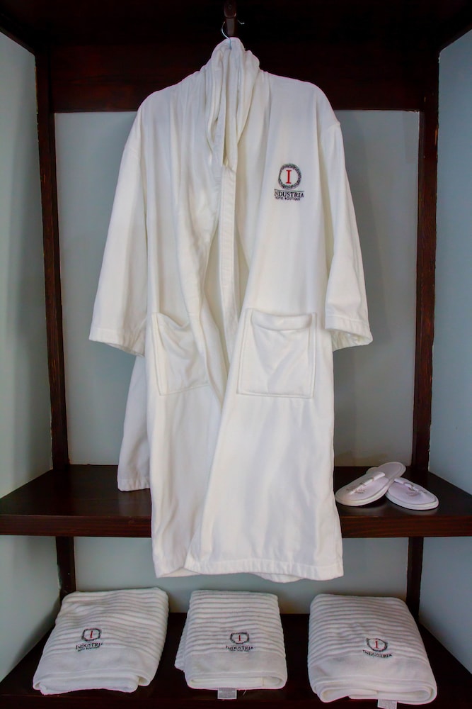 Photo 48