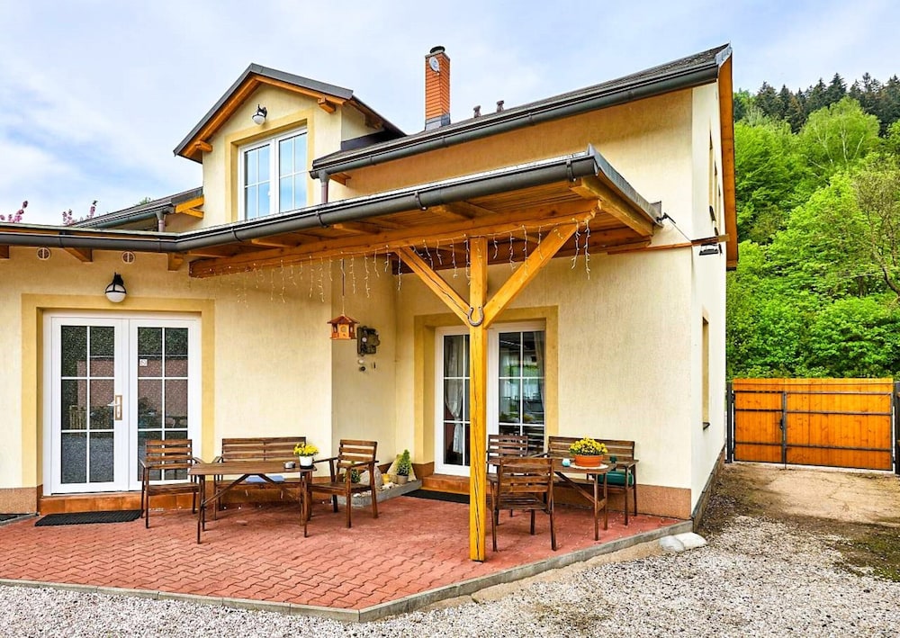 Villa Near Svoboda nad Upou With Pool