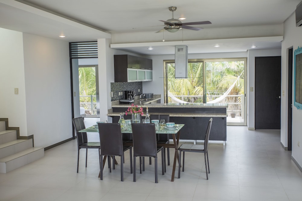 Acacia Condos