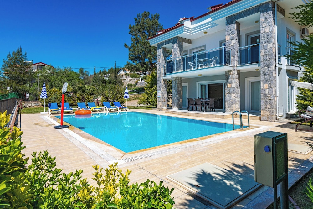 Yaşam Park Rena Villaları