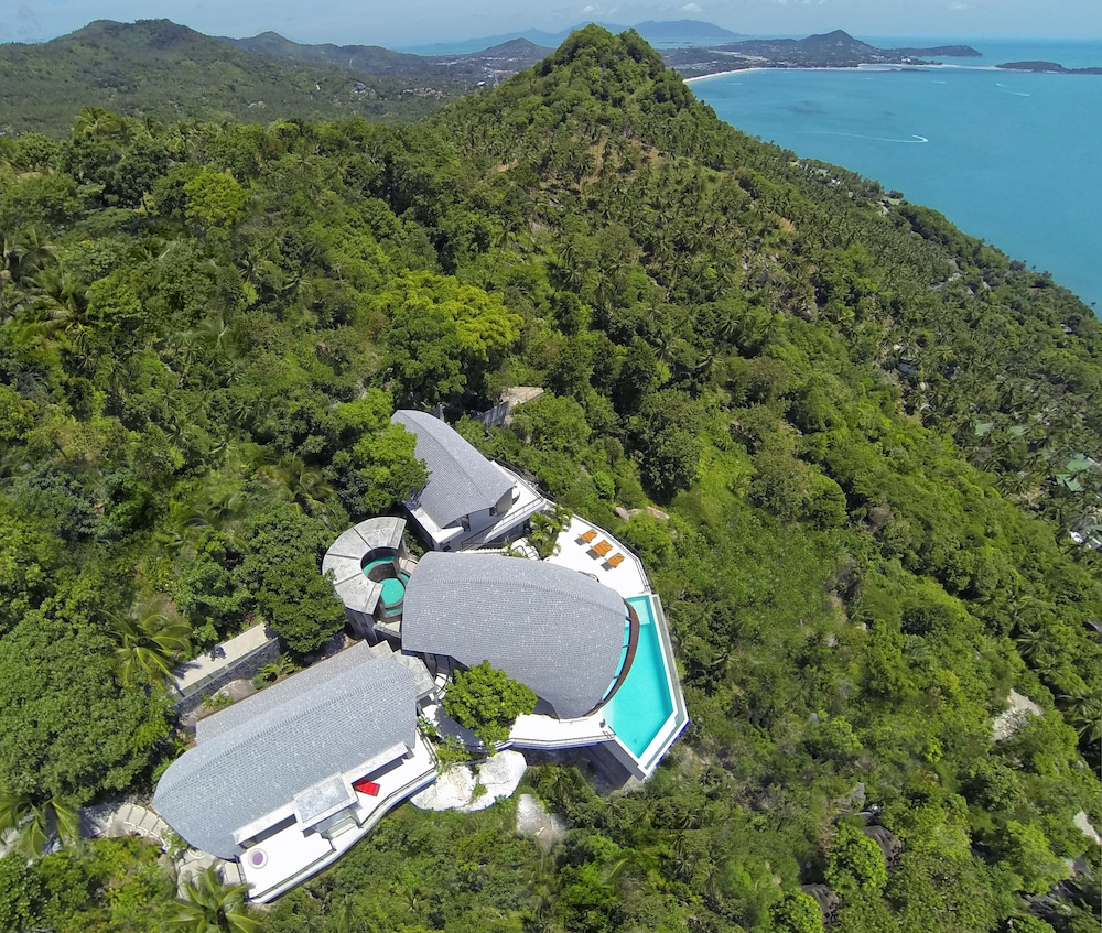 Villa Moonshadow