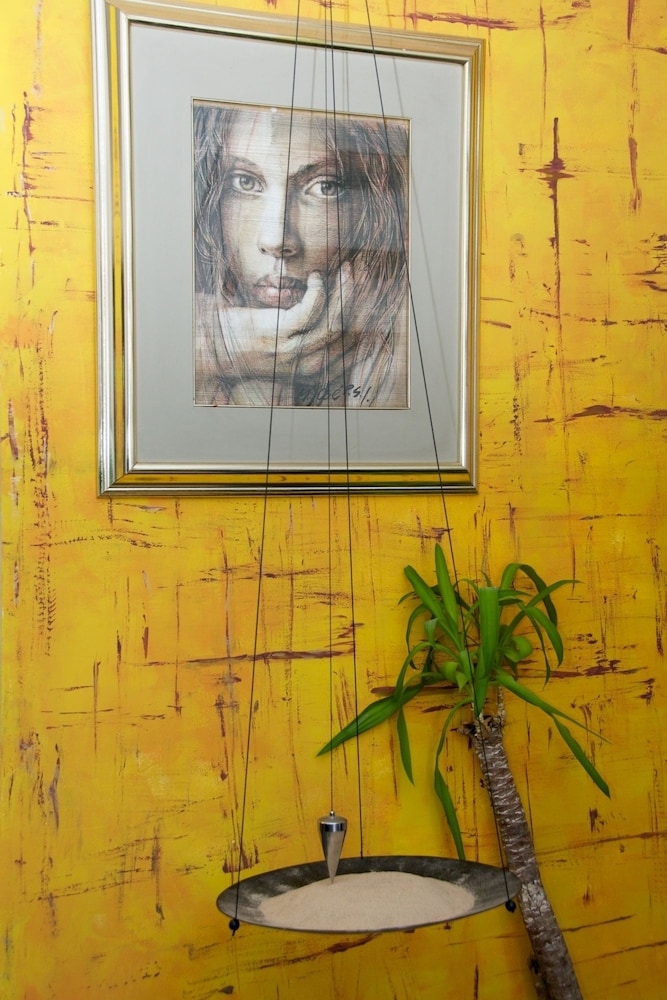 Worthing Vacations - The Enclave - Property Image 19