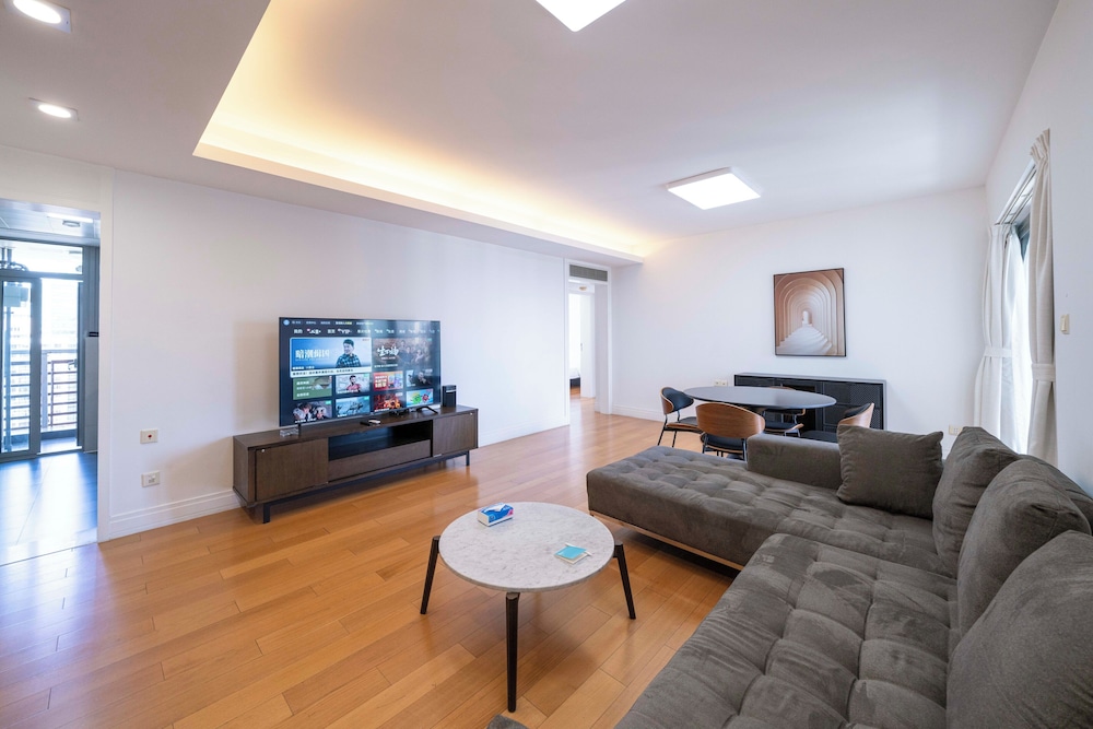 Tyms Family 3BR 2BA Apt Xujiahui Metro