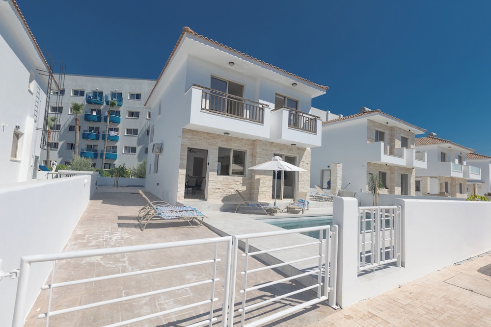 Protaras Polyxenia Villa Pol7