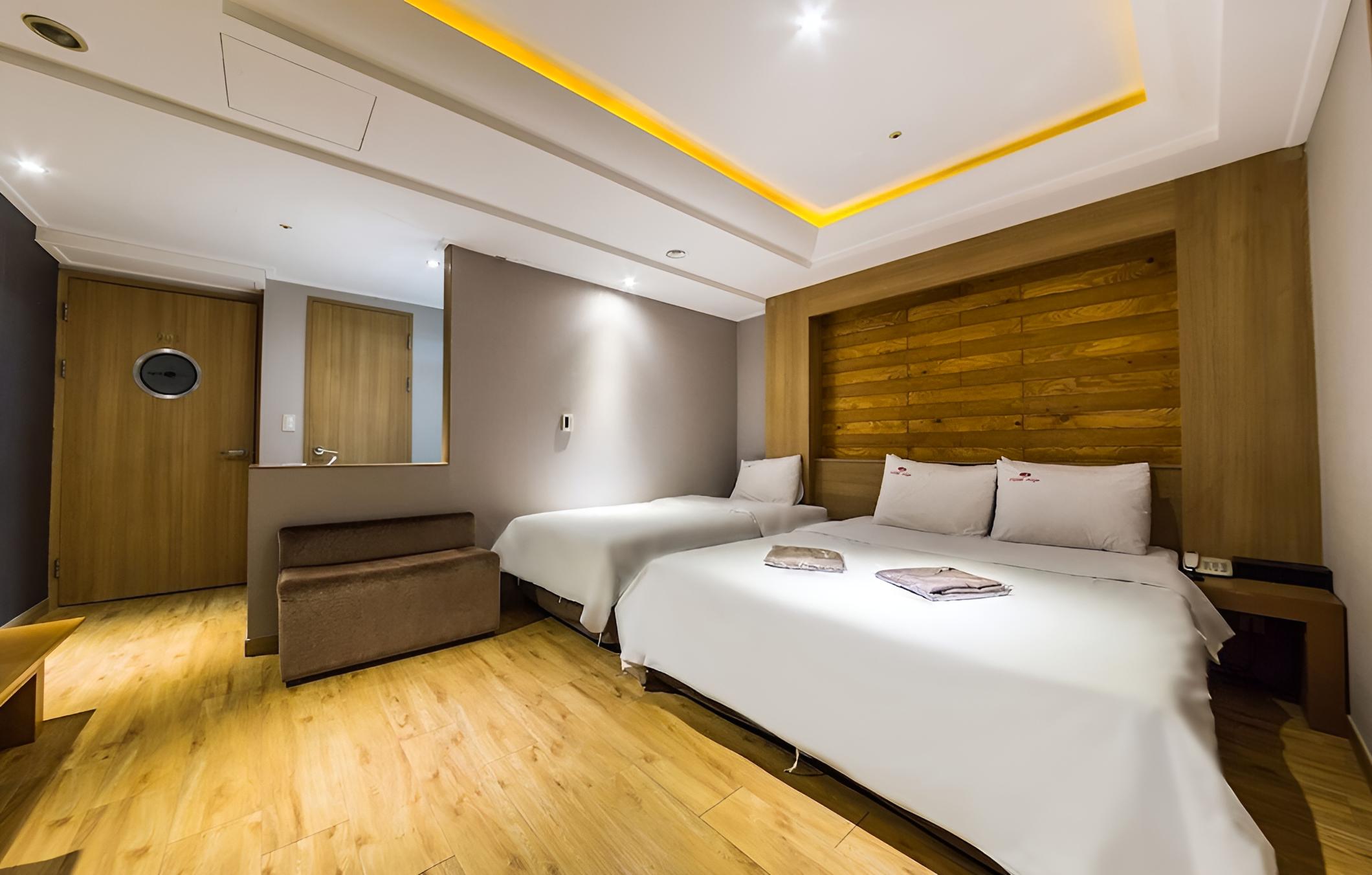 Gildong Argo Hotel