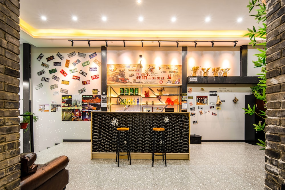 riverside youth hostel